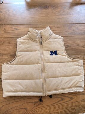 Michigan Wolverines puffer cropped vest